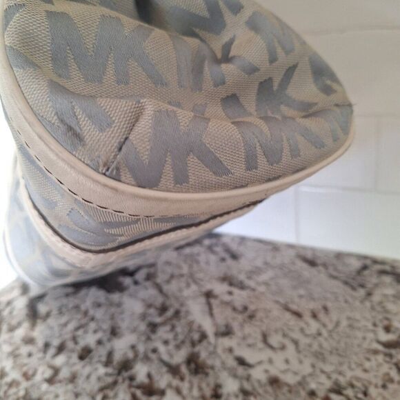 Michael Kors monogram‎ canvas leather large tote bag - Picture 6 of 16